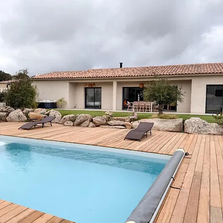 Casa Cagna Piscine Et Jacuzzi